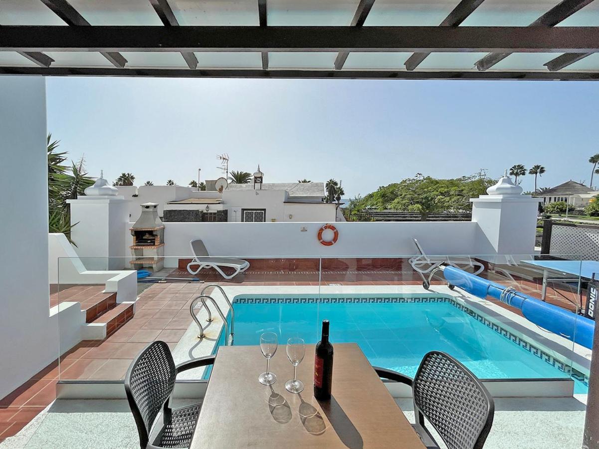 Villa Charlotte Tías Buitenkant foto