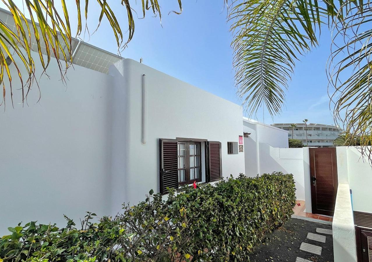 Villa Charlotte Tías Buitenkant foto
